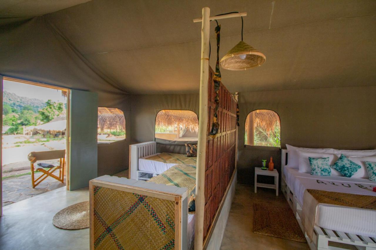 Wild Glamping Gal Oya - Thema Collection Hotel Galgamuwa  Kültér fotó